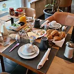 Hotel Aleo 3*