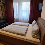 Aleo Hotel 3*