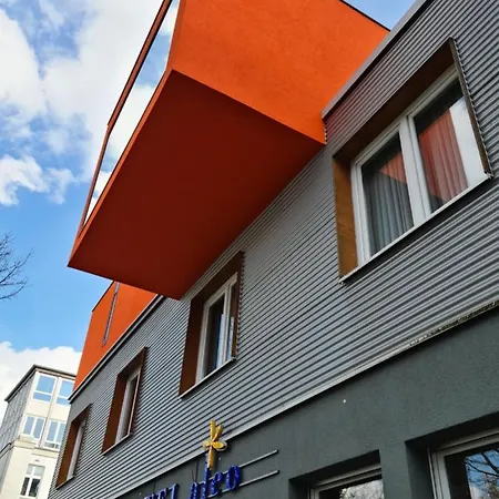 Aleo מלון בוכום